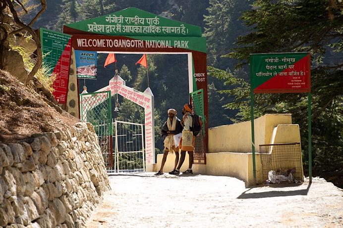 places to visit near gangotri