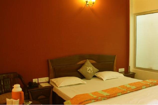 Hotel Basera 
