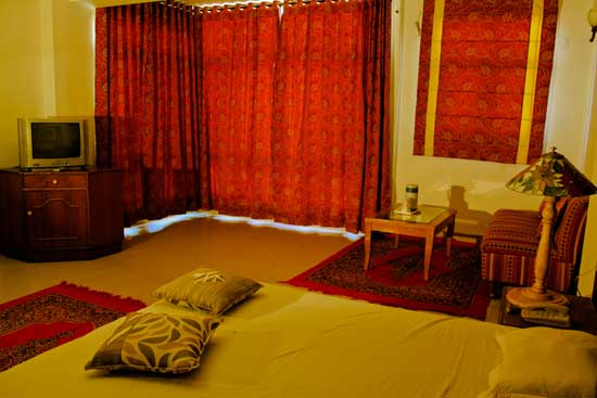Hotel Vishnu Palace 