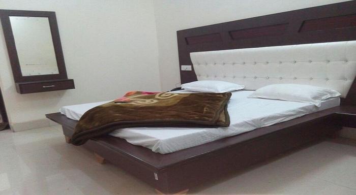 Hotel Pearl Grand