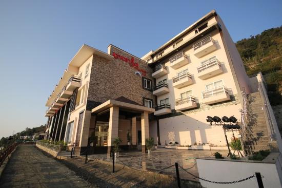 Lavanya Clarks Inn
